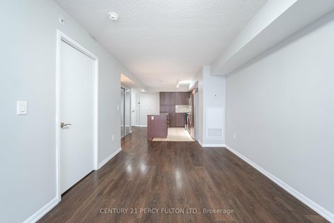 Photo 13 at 501 - 830 Lawrence Avenue W, Glen Park, Toronto