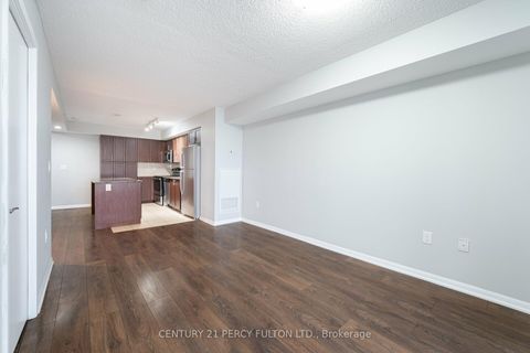 Photo 14 at 501 - 830 Lawrence Avenue W, Glen Park, Toronto