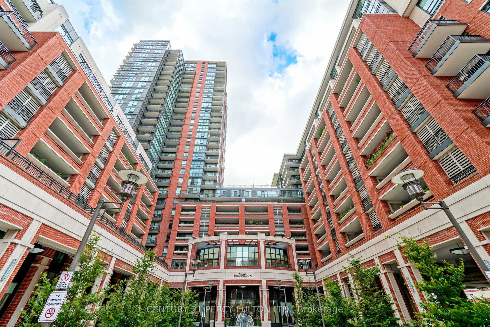 501 - 830 Lawrence Avenue W, Glen Park, Toronto 
