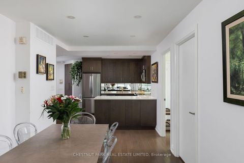 Photo 14 at 605E - 460 Queens Quay W, Waterfront Communities C1, Toronto