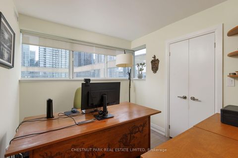 Photo 27 at 605E - 460 Queens Quay W, Waterfront Communities C1, Toronto