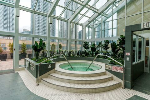 Photo 40 at 605E - 460 Queens Quay W, Waterfront Communities C1, Toronto