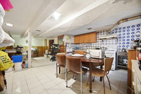Photo 22 at 174 Lansdowne Avenue, Roncesvalles, Toronto