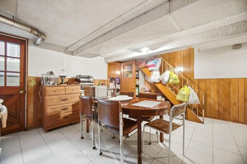 Photo 24 at 174 Lansdowne Avenue, Roncesvalles, Toronto