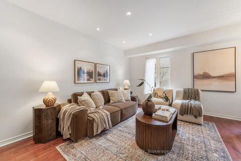 Photo 2 at 223 - 26 Western Battery Road, Niagara, Toronto