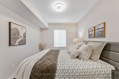 Photo 10 at 223 - 26 Western Battery Road, Niagara, Toronto