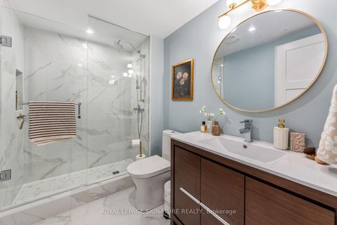 Photo 11 at 223 - 26 Western Battery Road, Niagara, Toronto