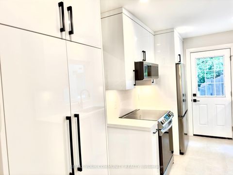 Photo 9 at 351 Fairlawn Avenue, Nortown, Toronto