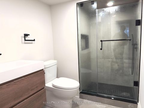 Photo 20 at 351 Fairlawn Avenue, Nortown, Toronto