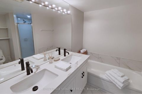 Photo 4 at 507 - 1300 Islington Avenue, City Centre West, Toronto