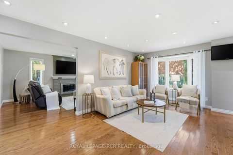 Photo 4 at 46 Tannery Creek Crescent, Aurora Highlands, Aurora