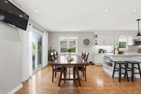 Photo 7 at 46 Tannery Creek Crescent, Aurora Highlands, Aurora