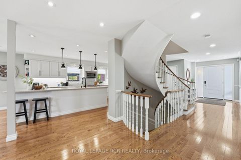 Photo 12 at 46 Tannery Creek Crescent, Aurora Highlands, Aurora
