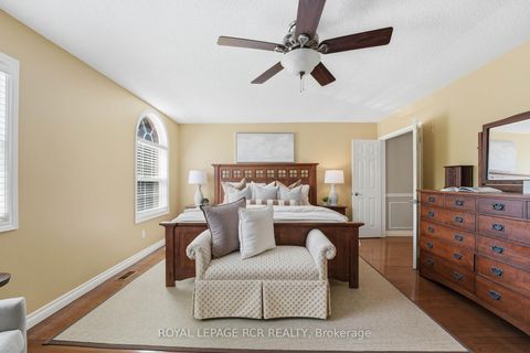 Photo 19 at 46 Tannery Creek Crescent, Aurora Highlands, Aurora