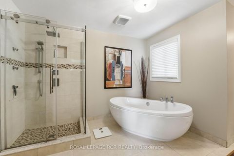 Photo 20 at 46 Tannery Creek Crescent, Aurora Highlands, Aurora