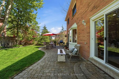Photo 39 at 46 Tannery Creek Crescent, Aurora Highlands, Aurora