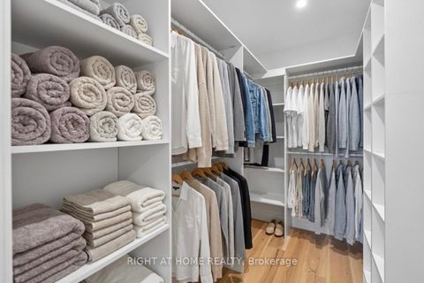 Photo 16 at 17 Exbury Road, CFB, Toronto