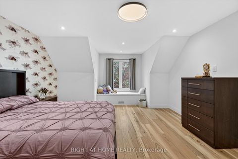 Photo 24 at 17 Exbury Road, CFB, Toronto