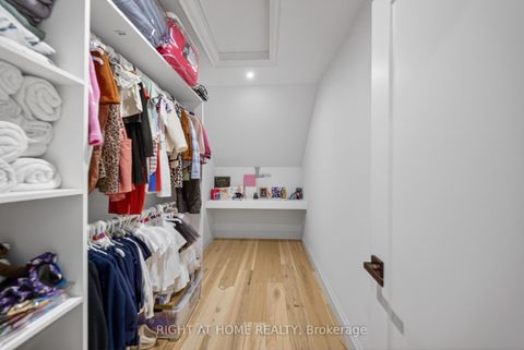 Photo 25 at 17 Exbury Road, CFB, Toronto