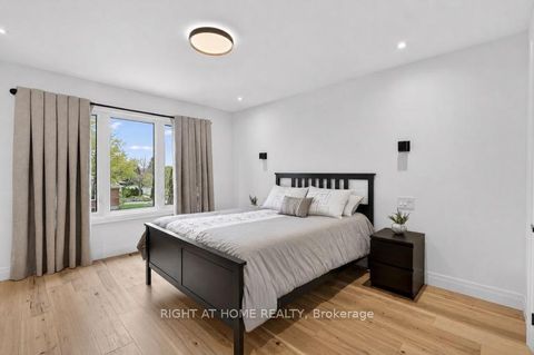 Photo 30 at 17 Exbury Road, CFB, Toronto