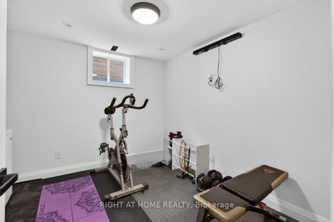 Photo 34 at 17 Exbury Road, CFB, Toronto