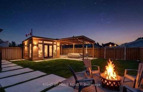Photo 44 at 17 Exbury Road, CFB, Toronto