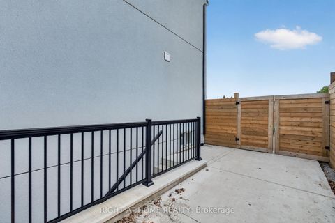 Photo 45 at 17 Exbury Road, CFB, Toronto