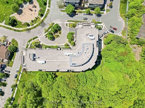 Photo 2 at 307 - 16 Dallimore Circle, Don Mills, Toronto