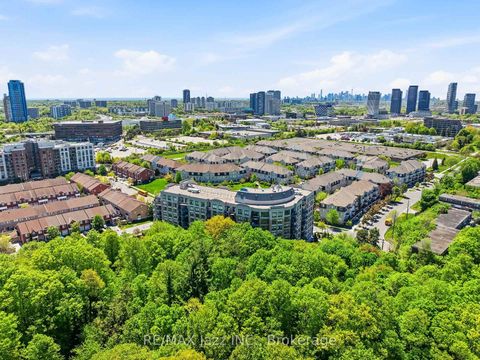 Photo 3 at 307 - 16 Dallimore Circle, Don Mills, Toronto