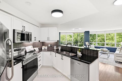 Photo 10 at 307 - 16 Dallimore Circle, Don Mills, Toronto