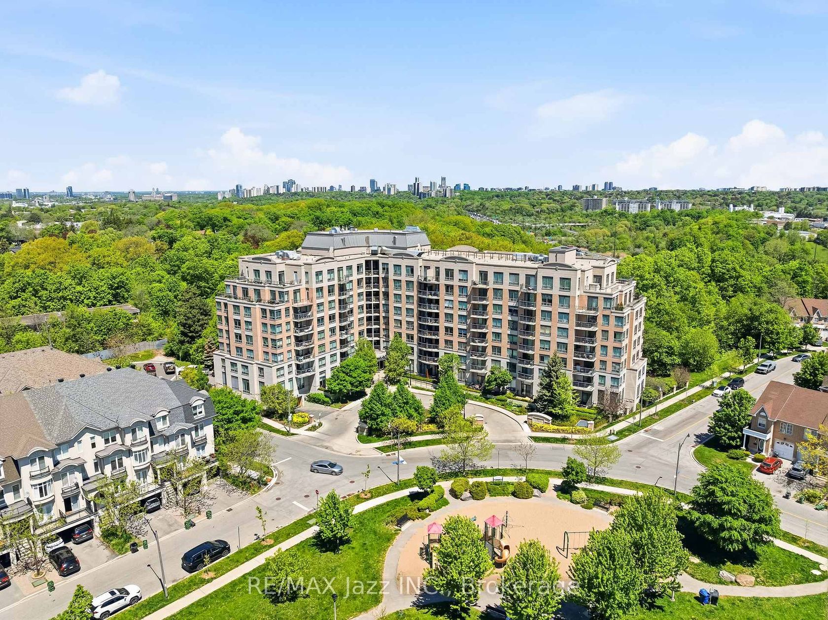 307 - 16 Dallimore Circle, Don Mills, Toronto 