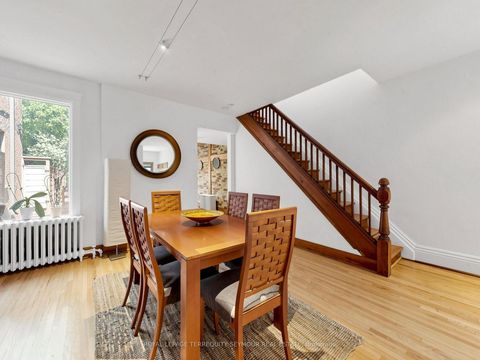 Photo 7 at 225 Howland Avenue, Annex, Toronto
