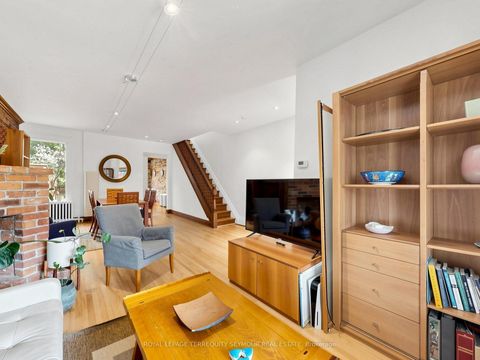 Photo 11 at 225 Howland Avenue, Annex, Toronto
