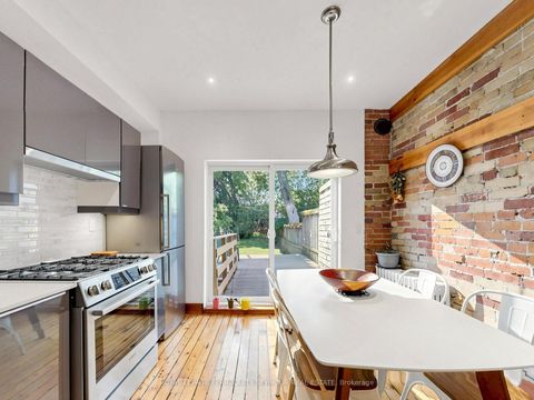 Photo 13 at 225 Howland Avenue, Annex, Toronto