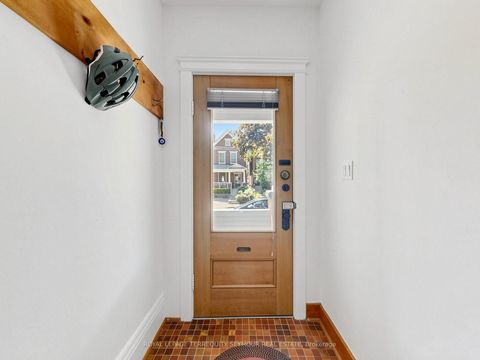 Photo 17 at 225 Howland Avenue, Annex, Toronto