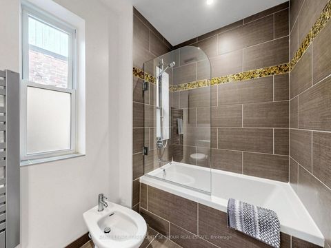Photo 24 at 225 Howland Avenue, Annex, Toronto