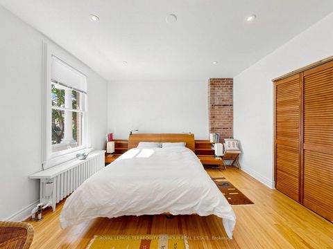 Photo 25 at 225 Howland Avenue, Annex, Toronto