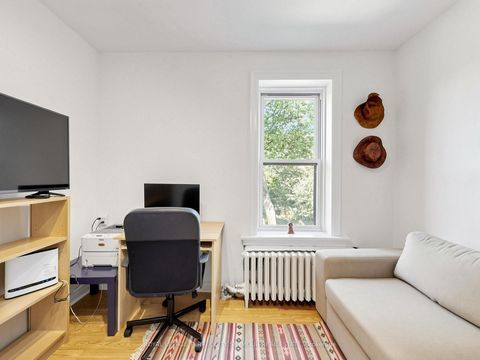 Photo 31 at 225 Howland Avenue, Annex, Toronto