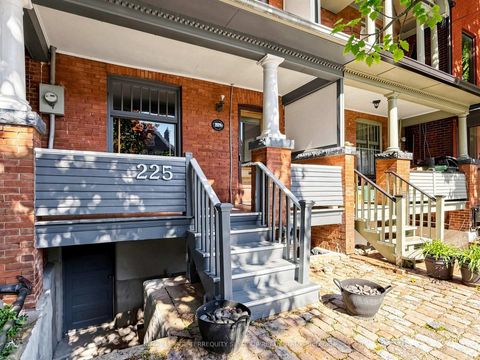 Photo 47 at 225 Howland Avenue, Annex, Toronto