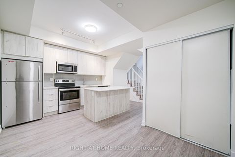 Photo 7 at Th03 - 1350 Kingston Road, Cliffside, Toronto