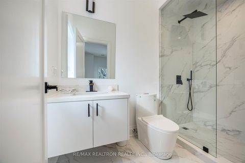 Photo 36 at 32 Cossar Drive, Aurora Highlands, Aurora
