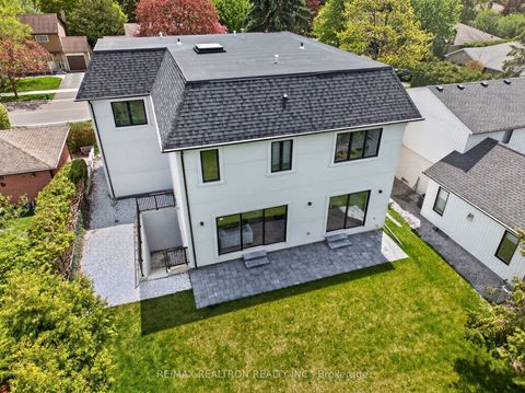 Photo 48 at 32 Cossar Drive, Aurora Highlands, Aurora