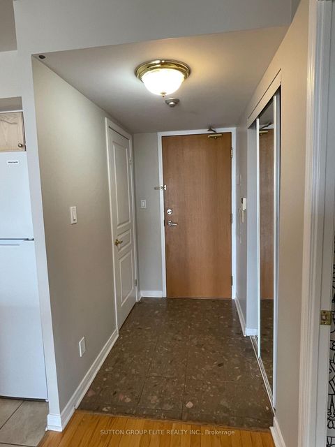 Photo 11 at 514 - 19 Northern Heights Drive, Langstaff, Richmond Hill