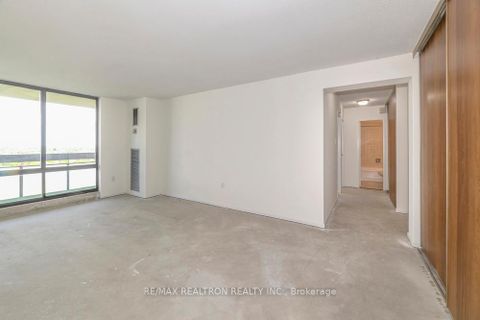 Photo 8 at 1602 - 350 Seneca Hill Drive, Don Valley Village, Toronto
