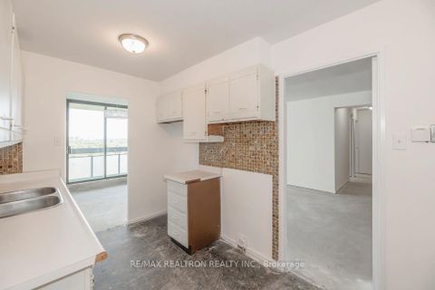 Photo 13 at 1602 - 350 Seneca Hill Drive, Don Valley Village, Toronto