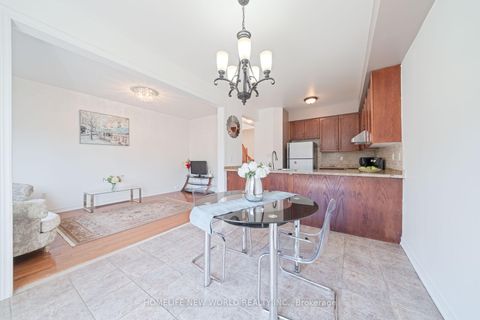 Photo 8 at 47 Ozner Crescent, Vellore Village, Vaughan