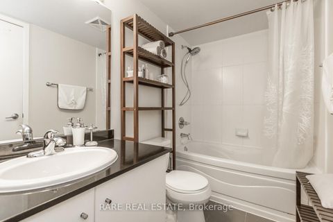 Photo 13 at 501 - 12 Yonge Street N, Waterfront Communities C1, Toronto
