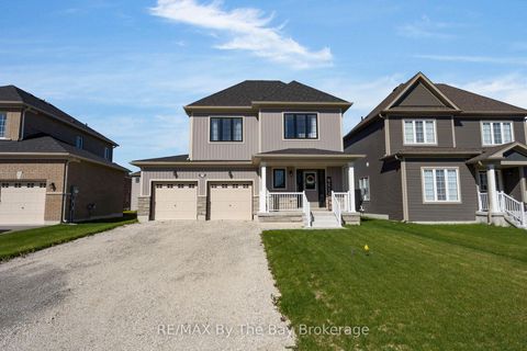 Photo 0 at 214 Cubitt Street, Stayner, Clearview