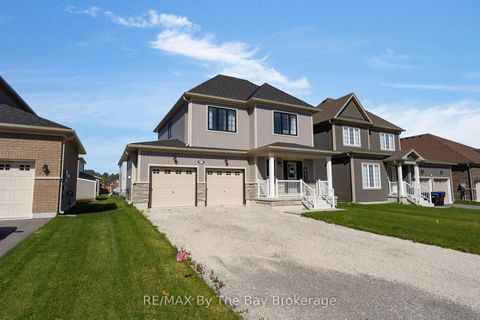 Photo 1 at 214 Cubitt Street, Stayner, Clearview