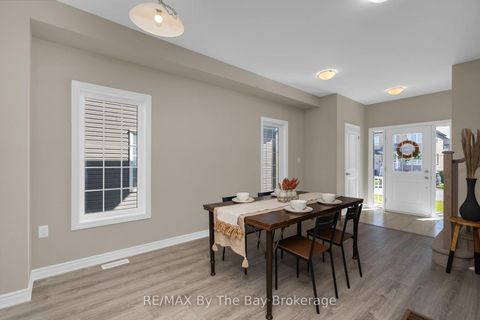 Photo 5 at 214 Cubitt Street, Stayner, Clearview